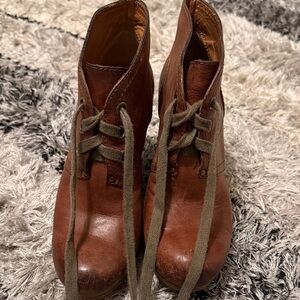 Lucky Brand brown leather bootie